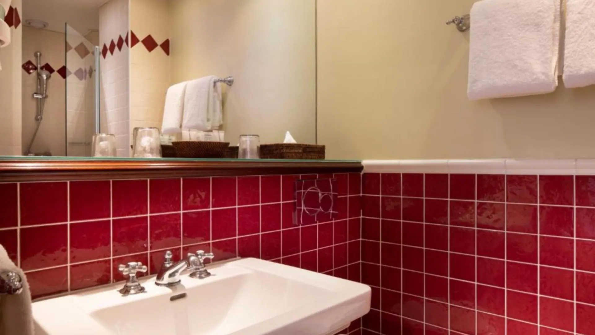 Britannique Hotel 3*